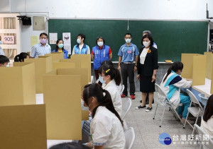 110學年度雲林區免試入學分發作業圓滿完成，於13日上午11時放榜，學生可先至雲林區免試入學網站進行查榜作業。