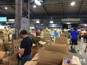 微解封不鬆懈 中市批發市場續推「防疫四大措施」