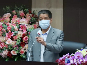 何議長勉縣府團隊扛著做。（縣府提供）