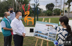 嘉義縣長翁章梁前往縣道167與嘉36路口會勘槽化島綠美化改善工程／陳致愷攝影