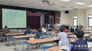 嘉義市府委託社團法人嘉義市生命線，舉辦「嘉義市長照機構內無家屬住民獨立倡導服務方案」／陳致愷翻攝