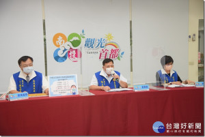 陳正昇強調開學得兼顧防疫。（縣府提供）