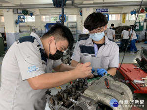 新北首創「技能Get」實作能力精進專班