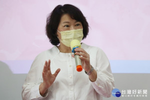 黃敏惠表示，盼藉著普發2千元現金，帶動嘉義市產業轉型／陳致愷翻攝