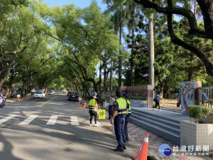 中興分局開學規劃於各學校門口執行交通安全等維護。（中興分局提供）