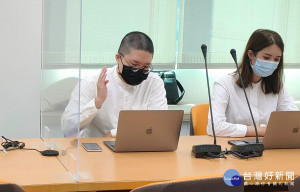 教育局今(9)日局務會議中，首次辦理「什麼是美？導入美感的關鍵方法」研習課程