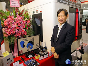 陳政雄獲發明創作獎。林重鎣攝