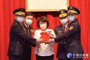 嘉義市警局今天舉行分局長交接典禮／陳致愷翻攝