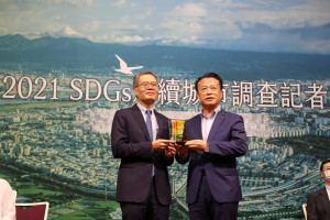 嘉義縣長翁章梁獲最佳首長信任獎／嘉義縣府提供