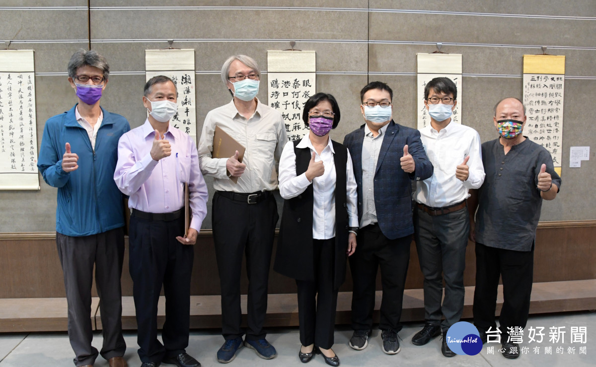 詩意鹿港，裝置藝術多元演繹詩歌美學。圖／記者鄧富珍攝