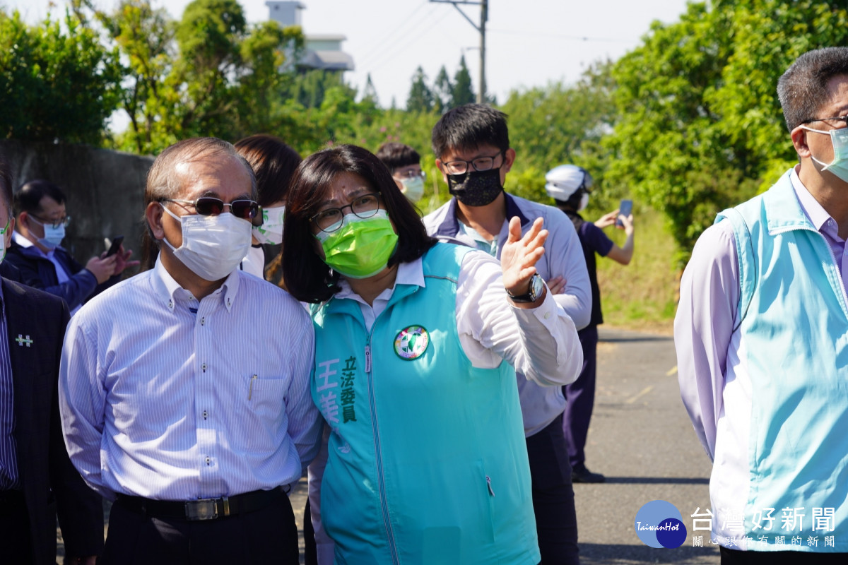 王美惠邀集立委陳明文、交通部、內政部，和嘉義縣市府代表前往會勘／王美惠服務處提供
