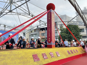 鳳松、鳳誠安居社宅動土　陳其邁：打造高雄安居、樂業友善環境