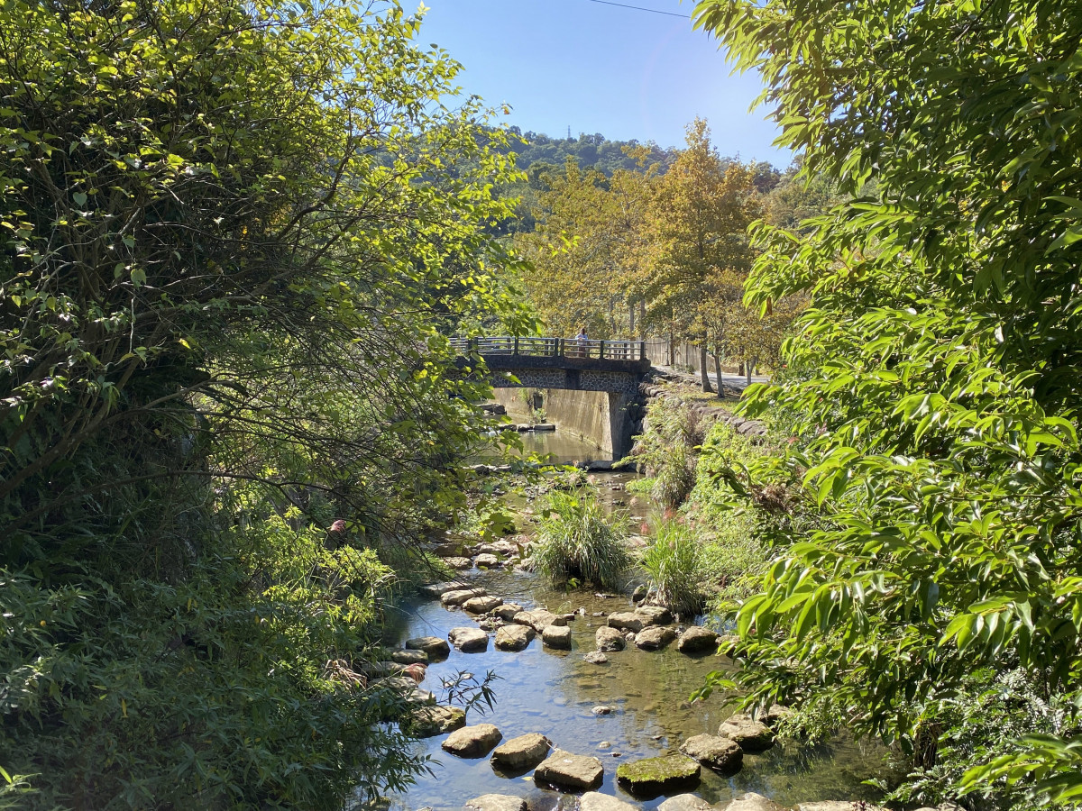 四分溪雙心造型跳石步道（圖／台北市大地處提供）