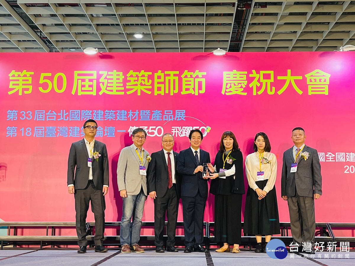嘉義市立美術館獲2021台灣建築獎首獎榮耀／嘉義市府提供
