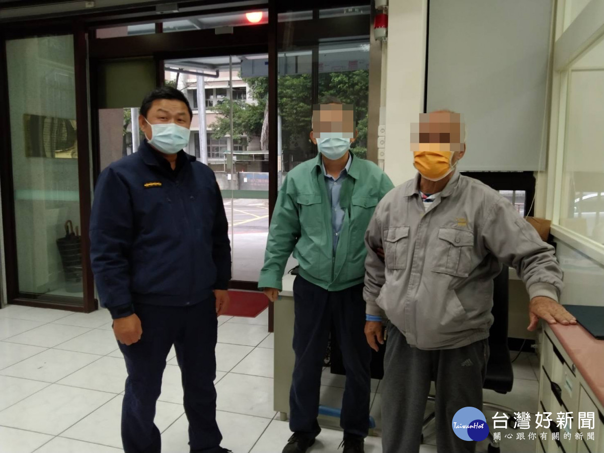 智慧定位一鍵求救，斗六警助兒父團聚 /斗六警分局提供