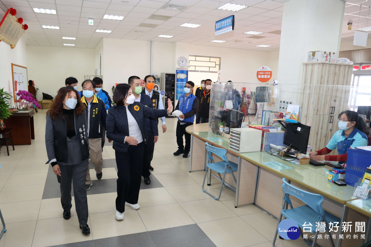 臺西鄉公所新行政大樓為3層樓建築，並設有電梯及完善的無障礙空間，使身心障礙者暢行無阻方便洽公/李光揚翻攝