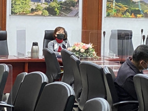 嘉義地檢署今(13)日召開「查緝民生犯罪平台」聯繫會議，由張曉雯檢察長主持／嘉義地檢署提供