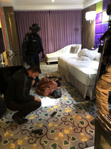 雲林檢警聯手偵破販毒集團，查獲罕見衝鋒槍及高純度海洛磚/李光揚