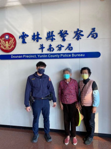 九旬老婦迷途流浪記，斗南警暖心照料送返家/斗南警分局提供