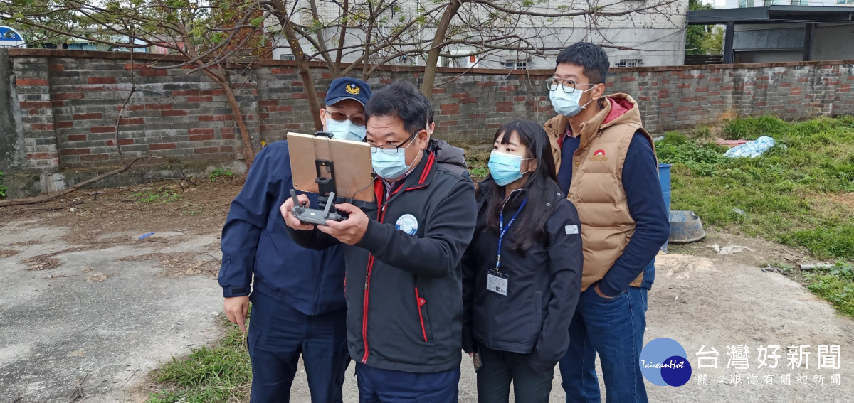 「桃警無人機警隊」，利用無人機的空拍制高視野，進而規劃相關疏導勤務<br />
<br />
