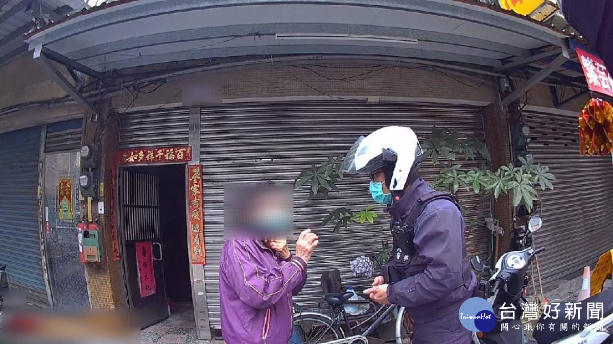 員警發現民眾疑似有遭詐騙之情事，經耐心向民眾查證解釋攔阻詐騙