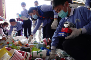 慈濟彰化親子成長班，透過實做體驗深耕環保教育。圖慈／濟基金會提供