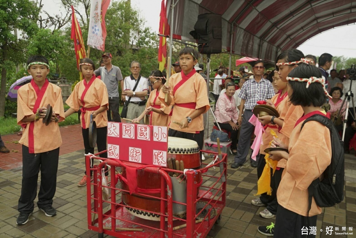 八大社客家聚落輪流主辦「著年」媽祖繞境活動，是一年一度的盛事 。（記者蘇榮泉攝）