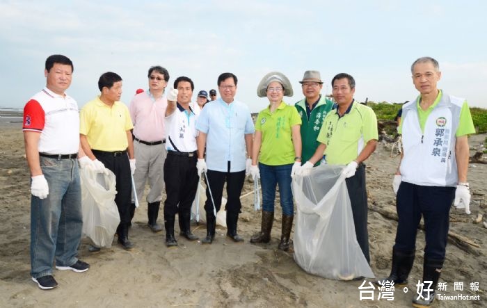 鄭市長表示，市府規劃設立許厝港濕地公園，成為環保教育、生態教育園區。