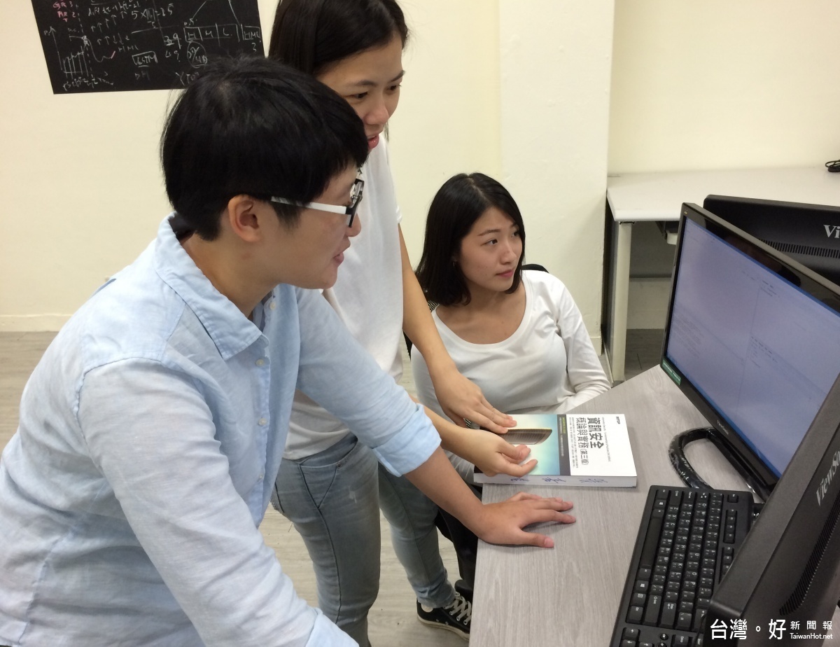 院長劉立倫表示,中原商學院一向致力推廣企業社會責任,希望為社會培育兼具專業能力及倫理素養的人才。