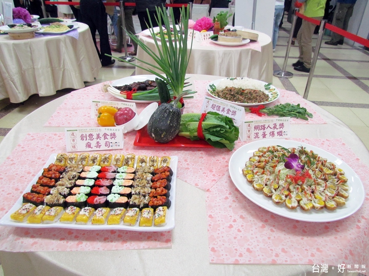 桃市市集名攤美食頒獎,雞世家封王混蛋爆蝦稱霸