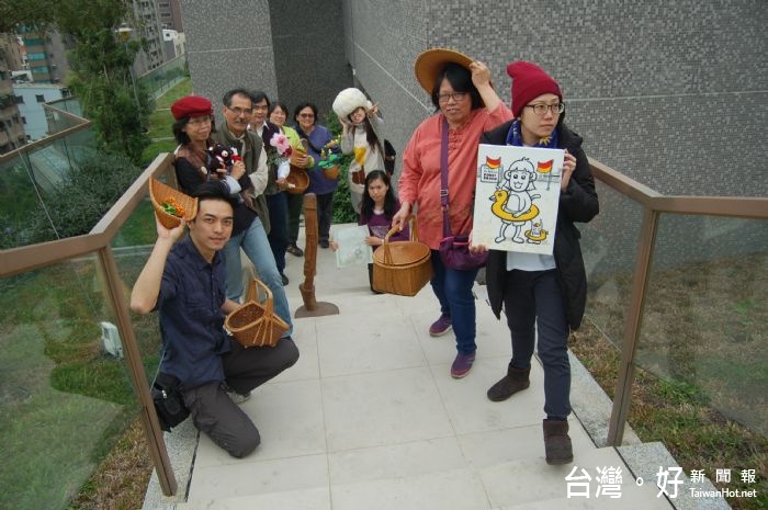桃園市文化基金會,邀請7組入選的藝術團隊,討論進駐基地名稱及明年的駐地成果展。