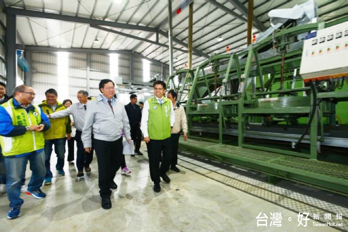 鄭市長表示,龍潭茶產業具有品牌知名度,擁有競爭力,協助龍潭茶產業永續發展,提升茶農收益。