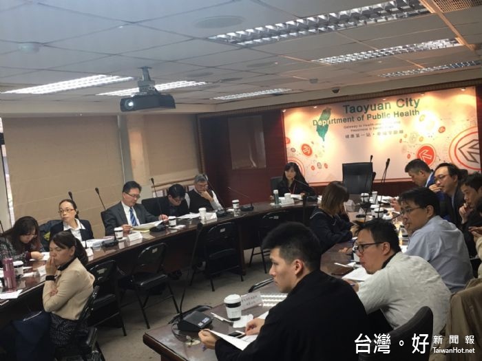 衛生局呼籲民眾,過年期間應做好自我健康管理:不要暴飲暴食、生活作息正常。