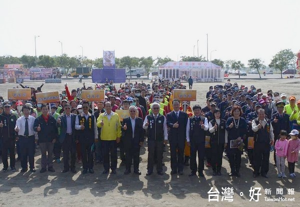 雲林縣政府為因應參觀燈會大量人潮,特辦理燈會防災演習,達零事故與零傷亡之目標。(記者陳昭宗拍攝)