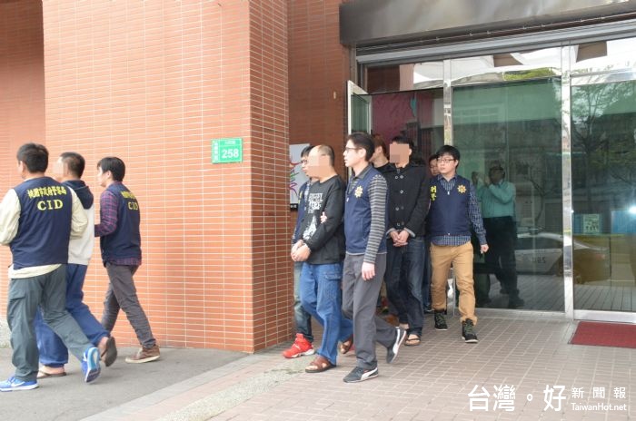 警察局局長黎文明重申,為維護春節期間治安及保障市民生命財產安全,澈底掃除黑幫暴力。