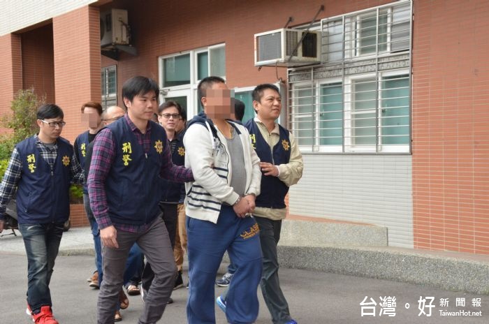 警察局局長黎文明重申,為維護春節期間治安及保障市民生命財產安全,澈底掃除黑幫暴力。