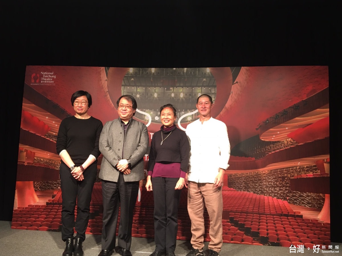 新任國家表演藝術中心董事長朱宗慶,滿意歌劇院優秀的節目創造佳績,並看到歌劇院「把世界帶進臺中」的節目視野。(記者賴淑禎攝)