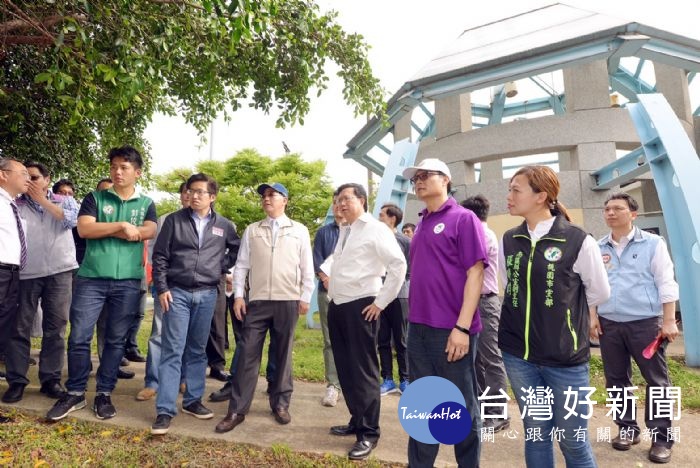 鄭市長:要求Lamigo桃猿隊依契約規範,加強清潔維護。
