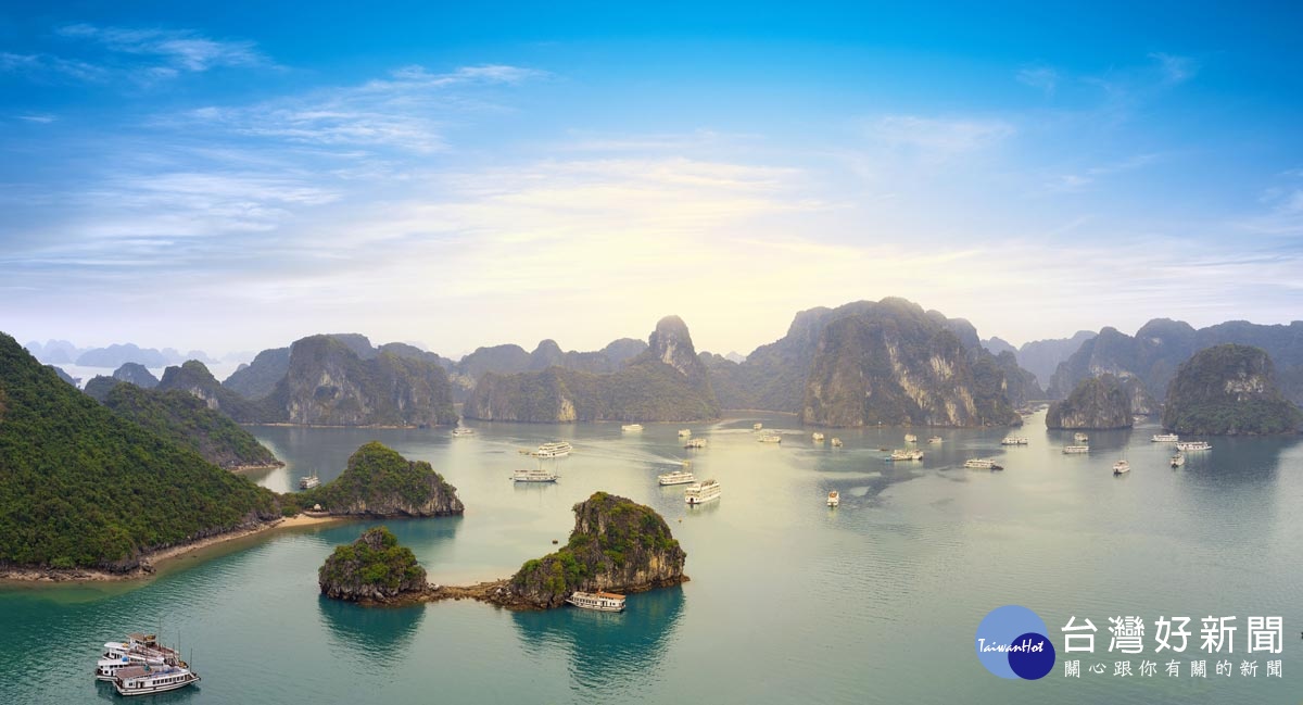 ​北越下龍灣被列為世界遺產，是越南最受歡迎的觀光景點。（圖／喜鴻假期提供）
