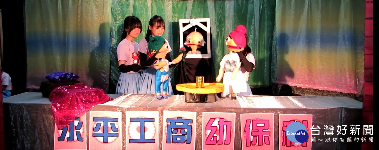 科主任鄭秋苓表示,在此齣戲劇內容,它是以「生命教育」做為全劇的立基題材。