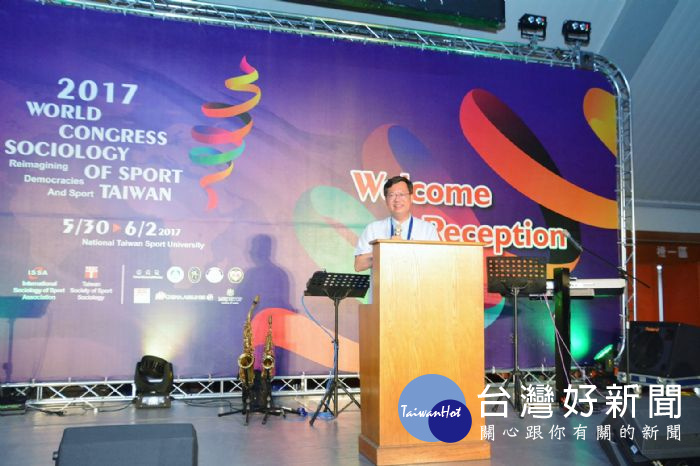 桃園市長鄭文燦表示，積極推展各項運動，期盼以體育提升城市認同及國家認同。
