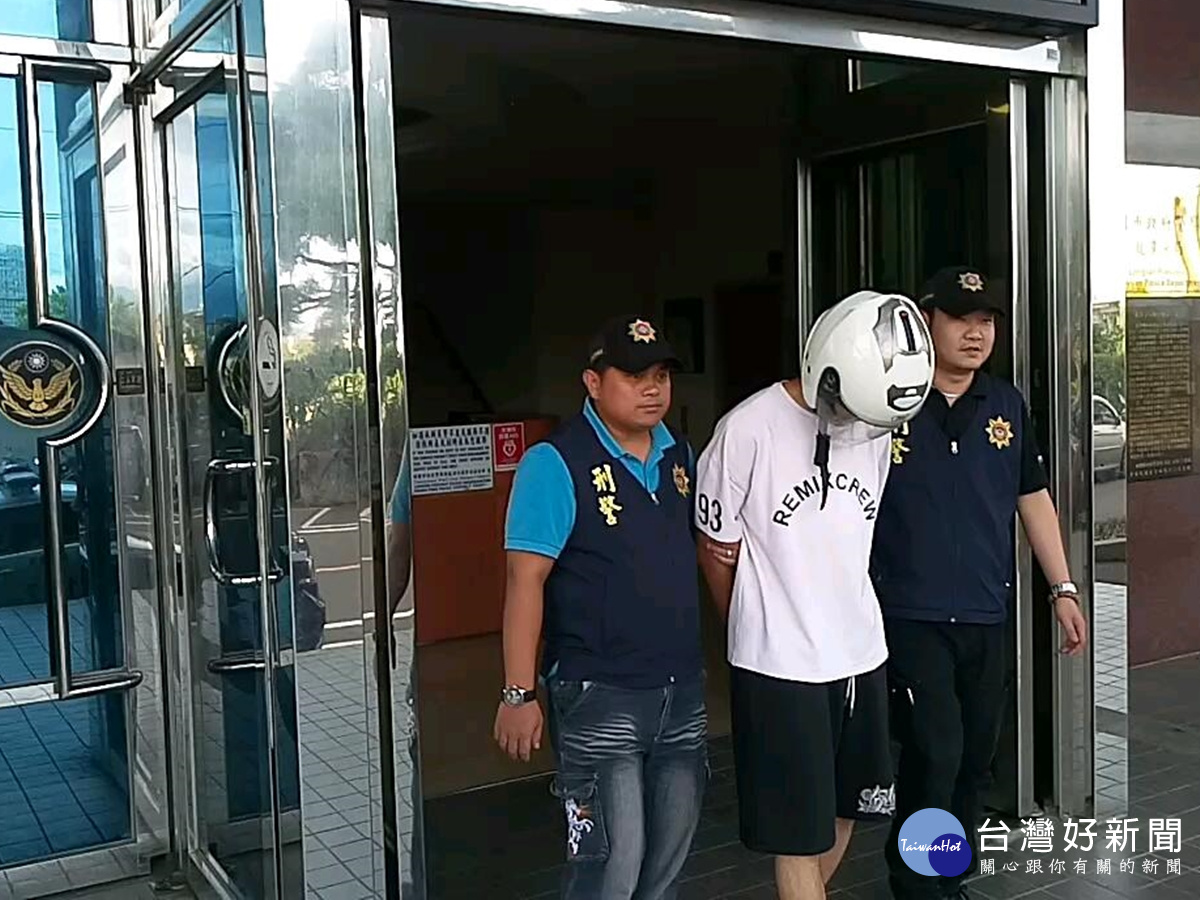 男子國外郵寄毒品 警長期監控一舉成摛