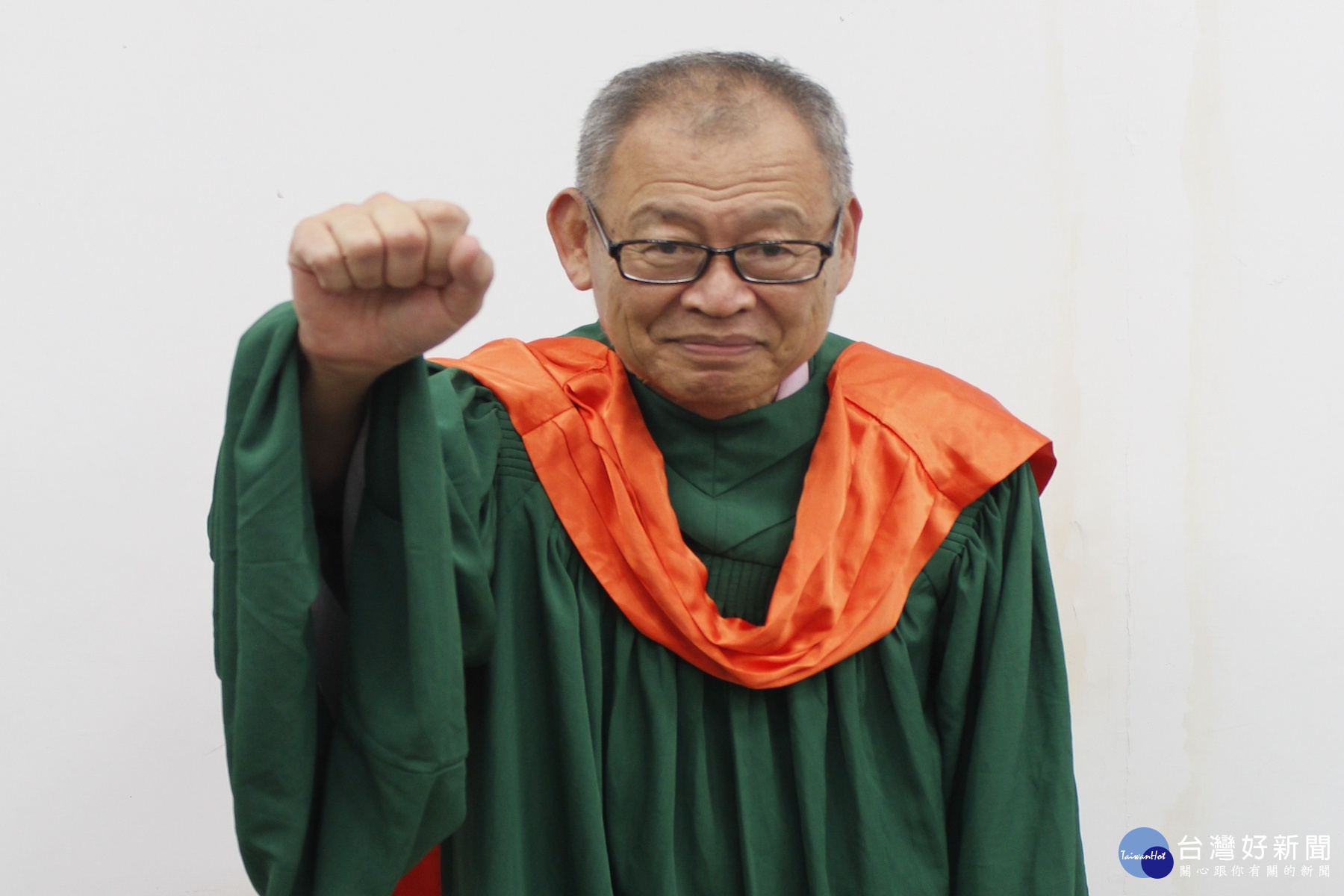 Life生活網 海軍官校教書20年65歲連錫九崑山科大當學生