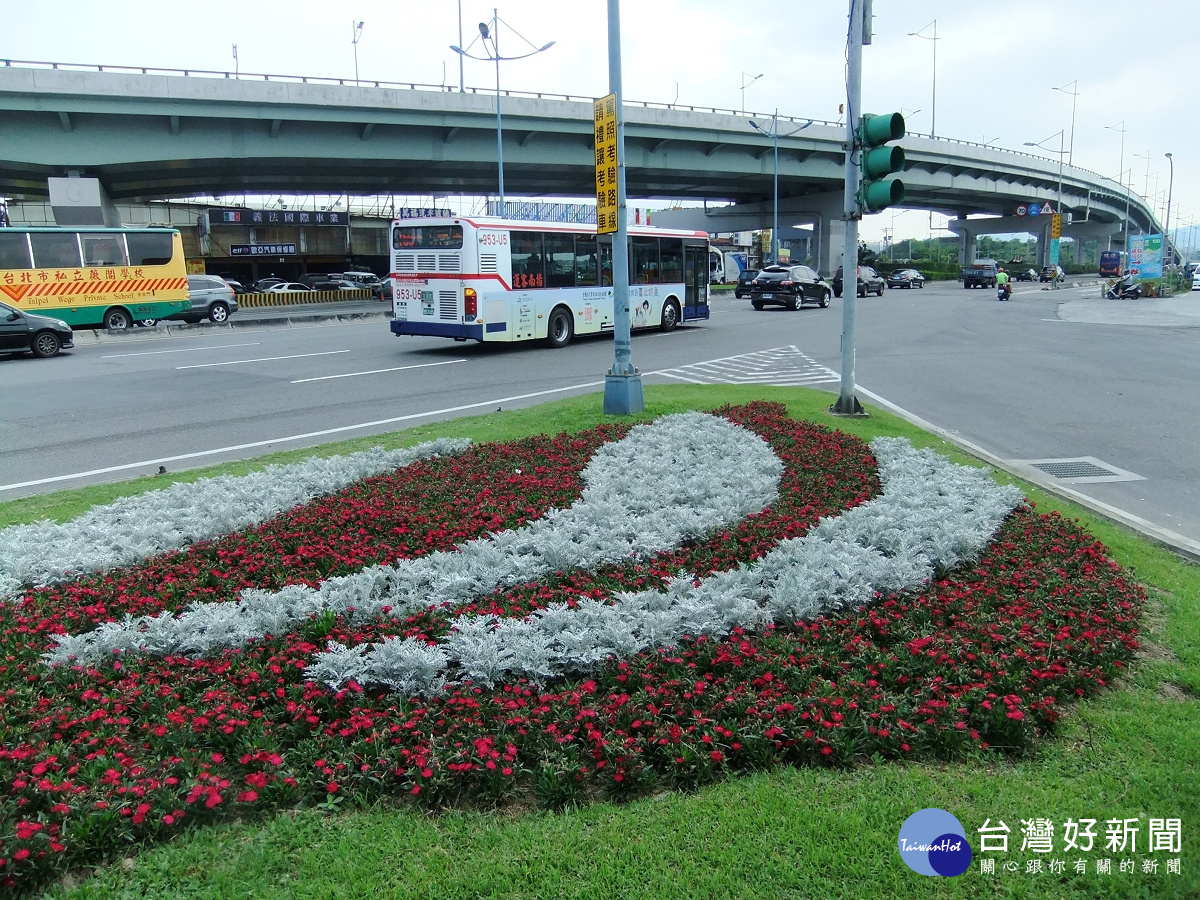道路綠美化(圖/台北市政府工務局公園路燈工程管理處提供)