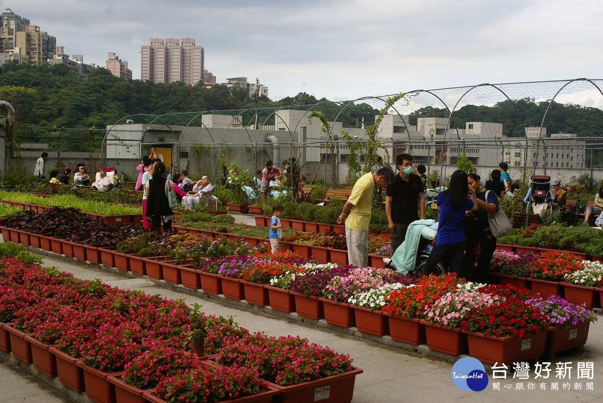 田園城市綠屋頂萬芳農園(圖/台北市政府工務局提供)