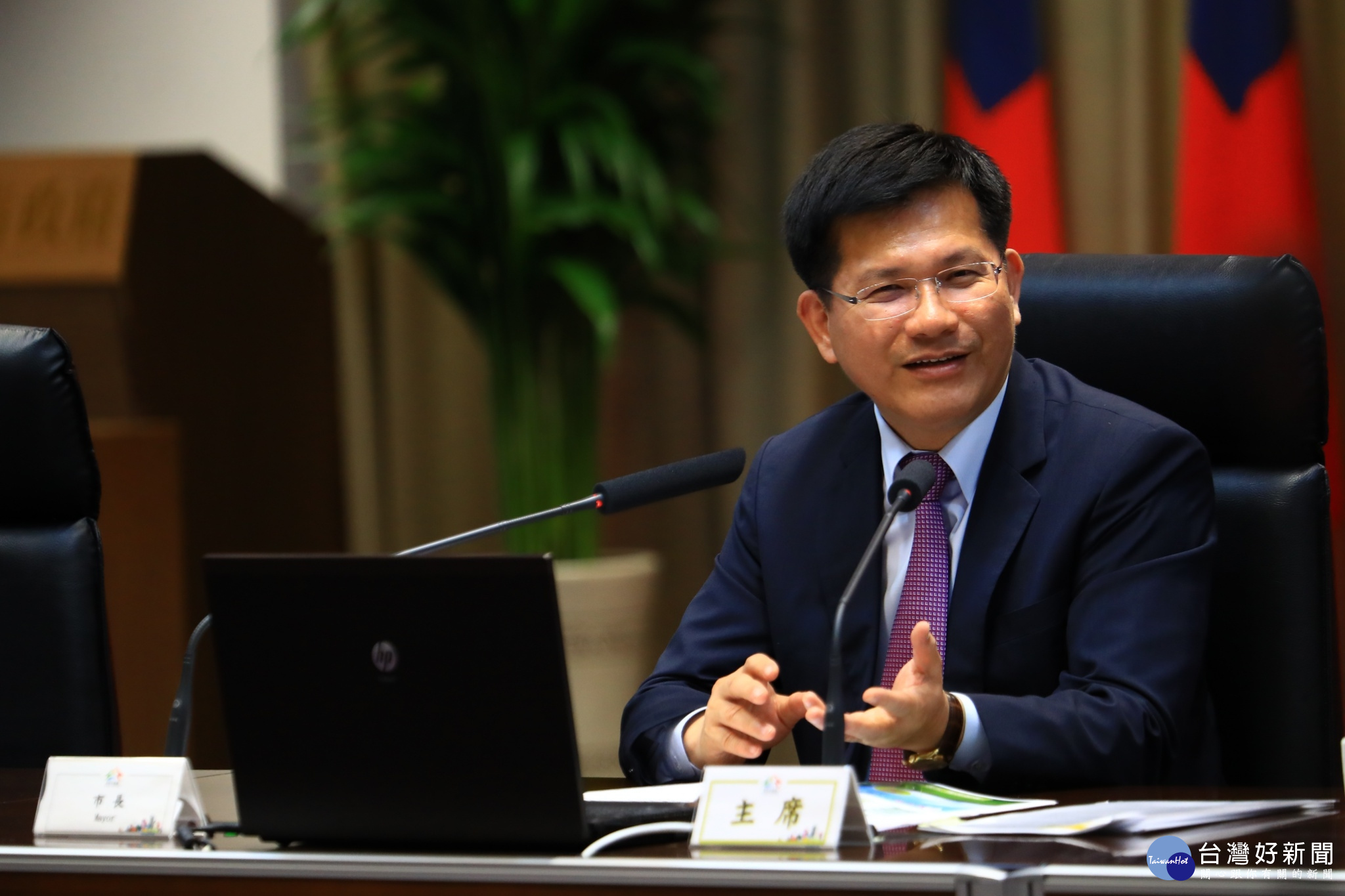 圖說:台中市長林佳龍要求新聞局加強宣導讓民眾知道,市府對於空汙防制的作為。