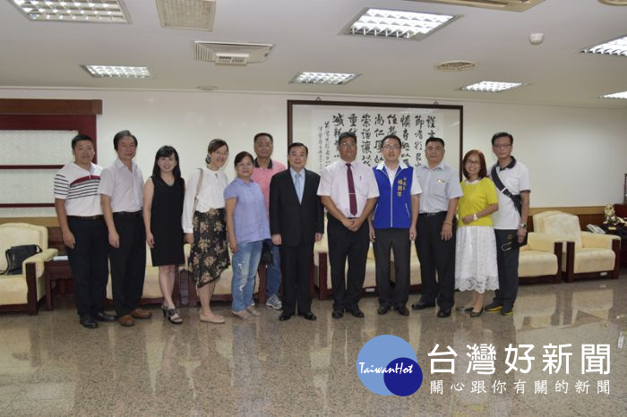 邱議長強調,他將要求市府相關單位與幼教業者召開協調會,希望能協助業者解決問題。