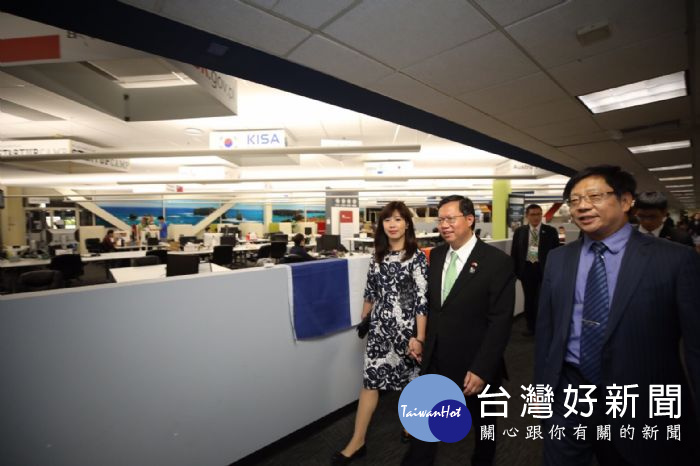 桃園市長鄭文燦率市府團隊，在加州矽谷參訪Acellent Technologies。