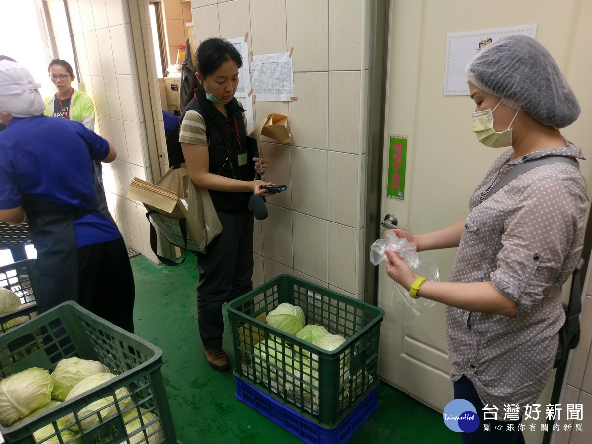 學校午餐蔬果食材加強抽驗　合格率95.2％