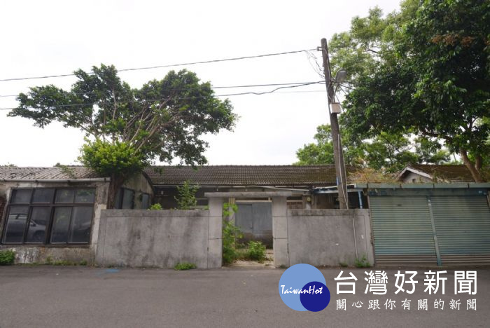 第一階段工程針對佳安市場周邊的7棟宿舍進行修繕。